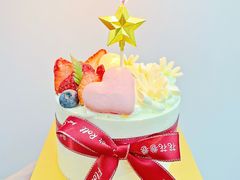-花花卷卷·鲜食蛋糕(静安久光百货店)