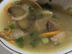 -菌之家·专业纯野生菌火锅·特色炒菌