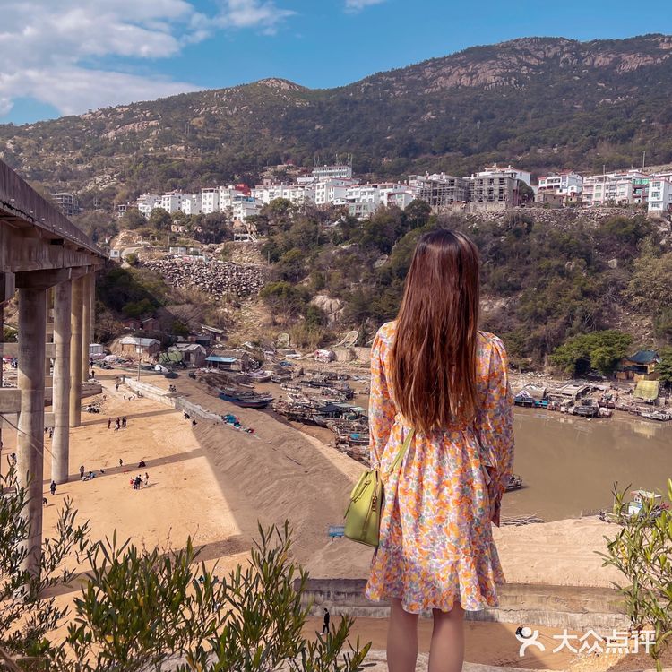 福建霞浦｜下尾岛海边洞穴🌅追日落的少年