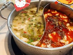 -德林酸菜鱼火锅(南丹店)