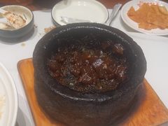 -梅利汴京烤鸭•开封豫菜地标店(东大街店)