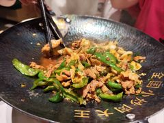 -费大厨辣椒炒肉(万家丽一店)