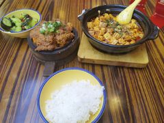 -山城欢现炒食堂(上海城店)