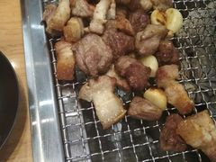 -肉甲韩国木炭烤肉(新壹街1店)