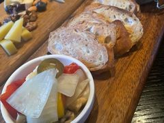 -wineapp葡萄酒餐吧(外滩金融中心店)