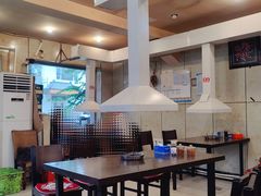 大堂-韩风烤牛肉冷面店