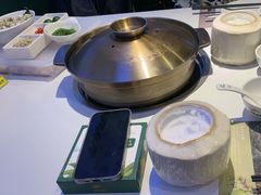 -烹然四季椰子鸡火锅(姚家园万象汇店)