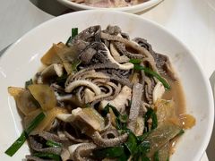 葱姜炒牛百叶-东山茶寮(新安店)