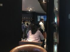 -星巴克臻选(莘庄仲盛店)