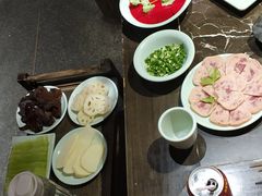 -红九格老火锅(三峡广场店)