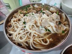 -正宗杨记普洱酸醋米线(总店)