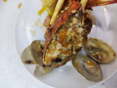 -老东镇啤酒屋海鲜加工·蒸汽海鲜·海鲜烧烤(台东店)