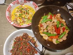 -老湖南民间菜·牛肉十八炒(花都店)