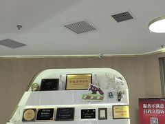 -极光口腔·矫正种植修复(锦江店)