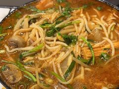 -肥汁米蘭香港米线(长宁来福士店)