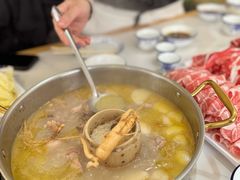 -朴小妹人参鸡汤火锅(长白山万达店)