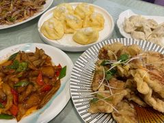 -黄家饺子东北特色菜馆(湖滨商业街店)