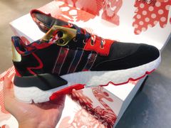 -阿迪达斯(武林银泰三叶草店)