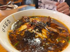 -矮子粉店1985·长沙米粉(湘春路店)