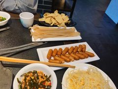 -怡品川宇火锅(宝立方店)