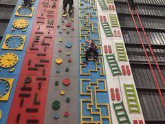 -极限PLAY运动娱乐新世界·团建派对潮玩休闲馆·室内蹦极高空游乐园