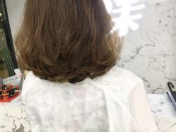 -变画·发型STUDIO