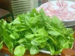 豌豆尖-颜氏双江清水鱼一养身火锅(磁器口店)