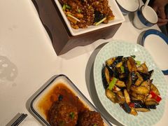 -梅飞酒家(名辉豪庭店)