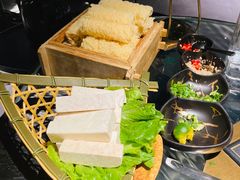 -凤园椰珍·臻品椰子鸡(保利时光里店)