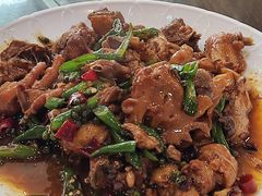 花椒小公鸡-土菜水饺村(宁夏路店)