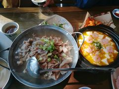 翘脚牛肉中锅-肖四女乐山跷脚牛肉(南汇大学城生活广场店)