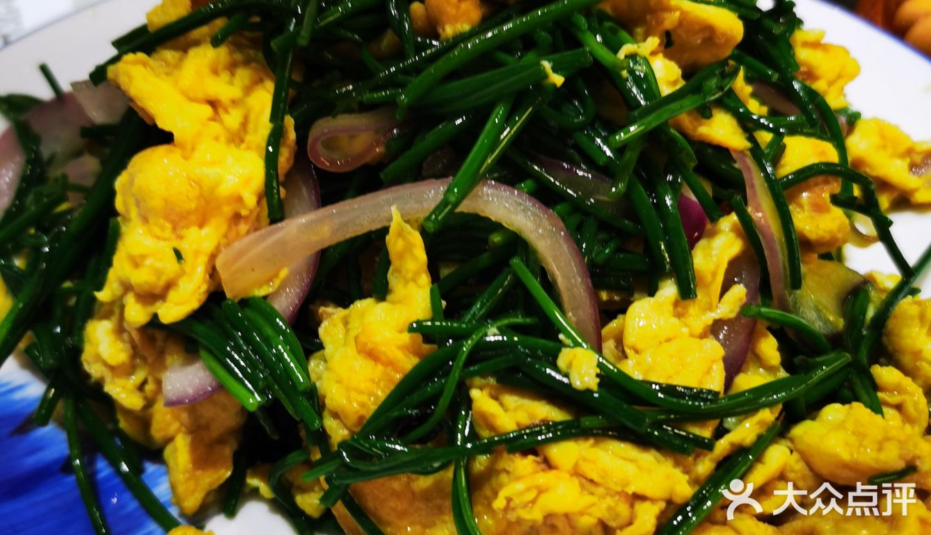 这是我的最爱，烂腌菜的味道，混合着土豆的香气