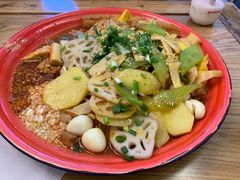 -文立新·秤盘麻辣烫(天通苑店)