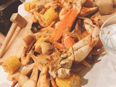 -The Crab Pot Seattle