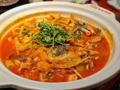 -魏铭鱼头捞饭(晋阳路店)