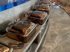 自助取餐区-粤海璇宫·木棉花高空旋转餐厅·聚会派对