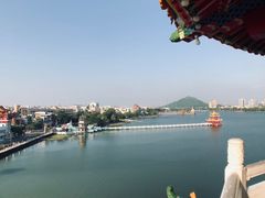 -龙虎塔