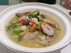 酸菜大肥肠-莆田餐厅PUTIEN(三里屯店)