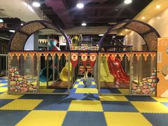 -天空之城欢乐嘉年华苏州店(环球188广场店)