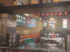 -严三毛口味虾·小严同学的店(曙光路直营店)