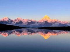 -贡嘎雪山