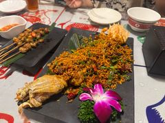 -辉记炭烧海鲜大排档·老字号(福田店)