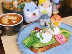 牛油果温泉蛋吐司-O'mills Sourdough Bakery&Bistro(永嘉路店)