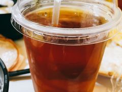 -志龙皇冠吃货椰子铺