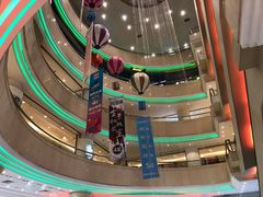 -米莱欧百货(吉利店)