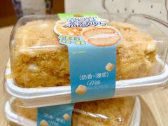 -85度C(生甜甜圈研究工坊·上海松江人民北路店)