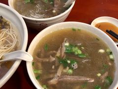 -佬钱湾仔(衣裳街店)