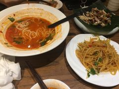 -茶花妹子云南餐厅(传媒大学店)