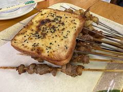 -铭记烧烤制作社•吊炉乳鸽 延吉冷面
