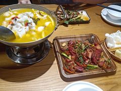 -隔壁老王·家常云南菜(花巷店)